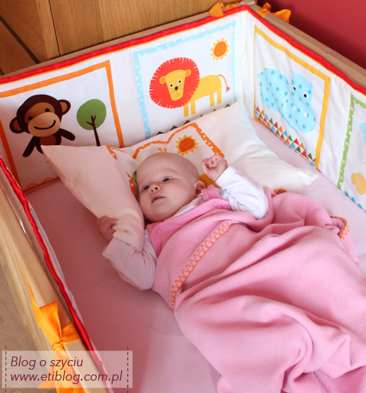 Łatwa do uszycia poszewka na poduszke dla niemowlaka (szycie krok po kroku) + opis jak przygotować wykrój