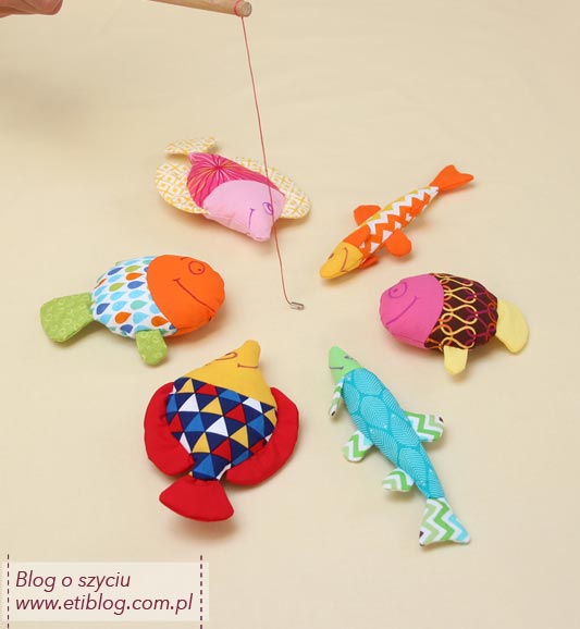 Zobacz jak uszyć zabawkę rybkę dla dziecka - blog o szyciu